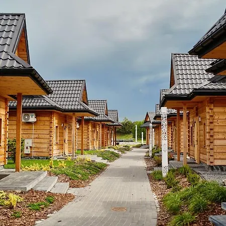 Domki Osada Bacowka Radawa & Spa Exterior photo