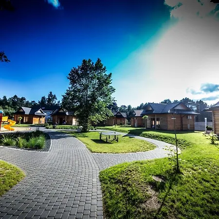 Domki Osada Bacowka Radawa & Spa Exterior photo